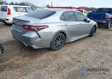 2024 Toyota Camry Se z USA, uszkodzony, nr VIN 4T1T11AK6RU887878
